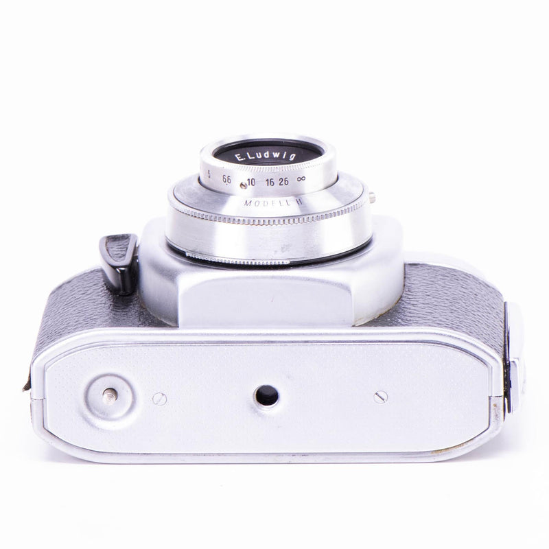 Beirette V Camera | Meritar 45mm f2.9 lens | Germany | 1964 | Not working