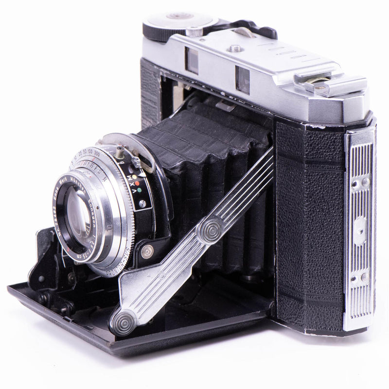 Dacora Royal Camera | 75mm f3.5 lens | Germany | 1955