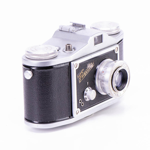 Finetta 4D Camera | Finettar 45mm f2.8 lens | Germany | 1950