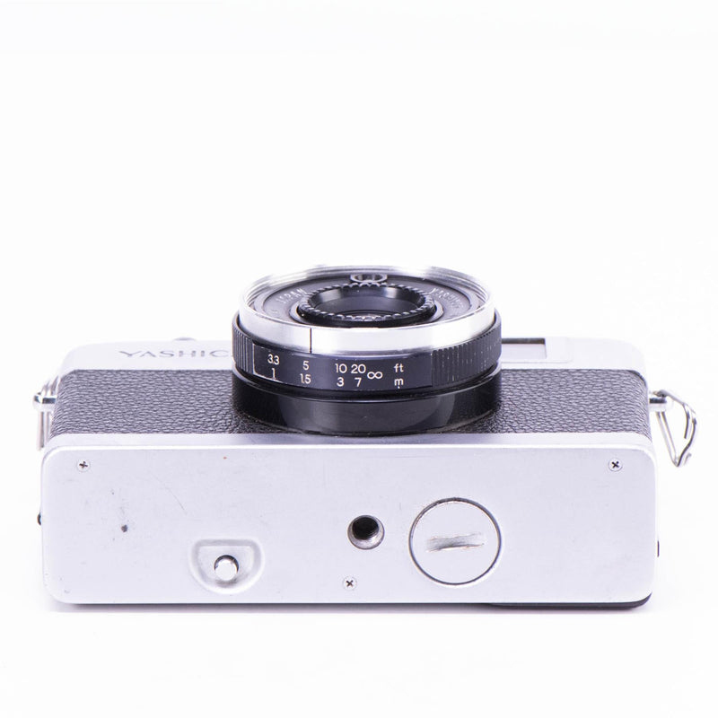 Yashica 35-ME Camera | Yashinon 38mm f2.8 lens | Japan | 1972