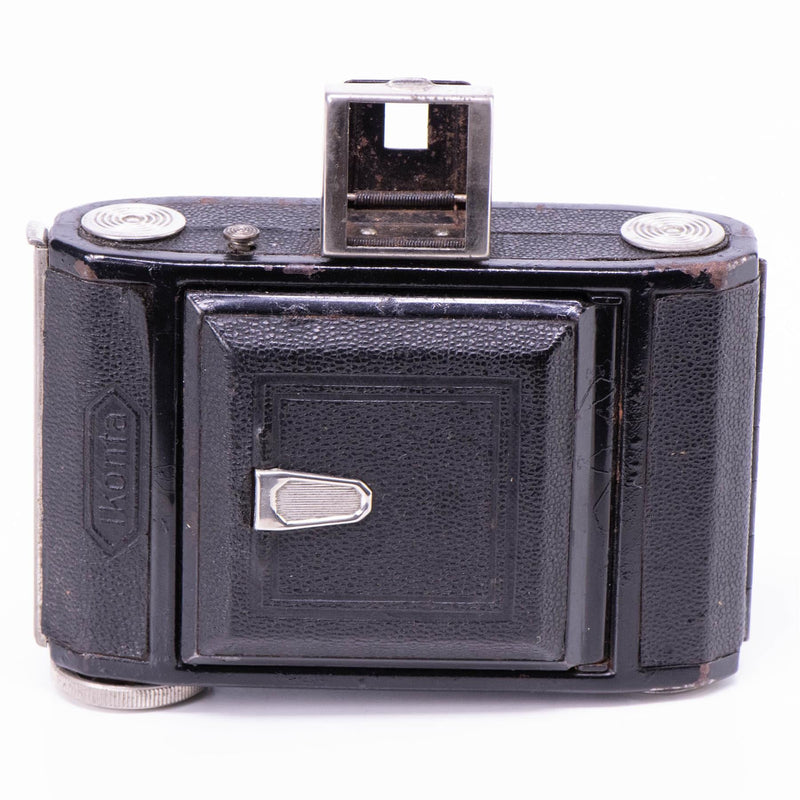 Zeiss Ikon Ikonta 520/18 | Novar 50mm f4.5 lens | Germany | 1931 - 1937