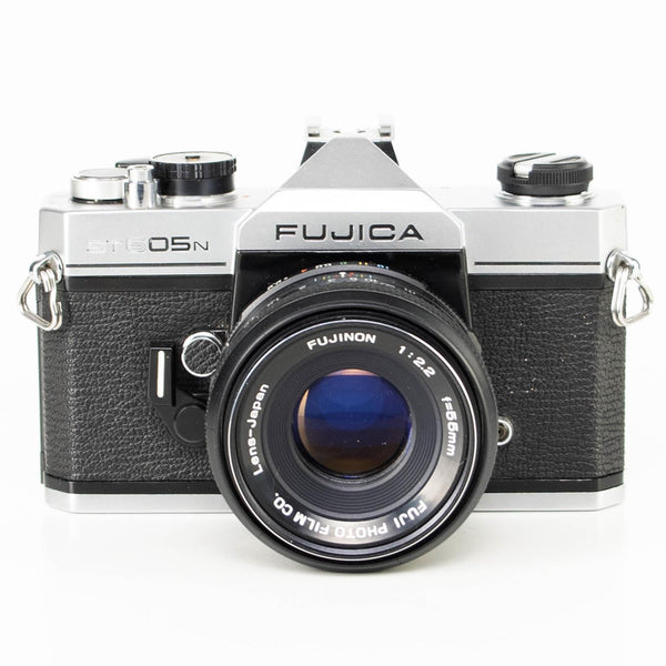 Fujica ST605N Camera | Fujinon 55mm f2.2 lens | White | Japan | M42 mount | 1976