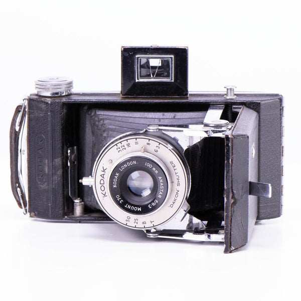 Six-20 Kodak A Camera | 100mm f6.3 lens | Black | United Kingdom | 1950