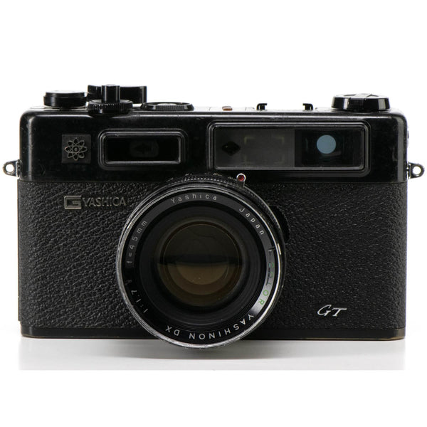Yashica Electro 35 GT Camera | 45mm f1.7 lens | Black | Japan | 1969 Not working