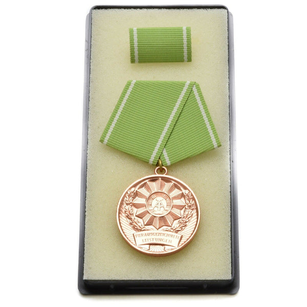 East German GDR Military Army Medal for Excellent Performances in the armed forces